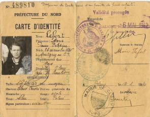 Carte identite grand mere