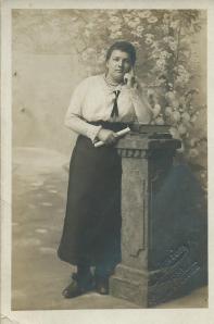 Stuarde jeune